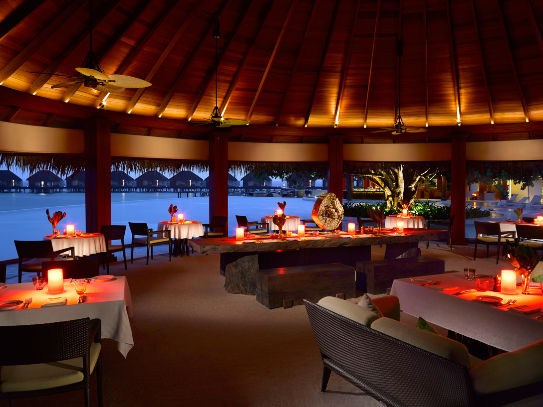Sea-Grill-Dining-Experience